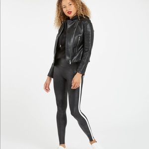 Spanx Faux Leather Side Stripe Legging size M